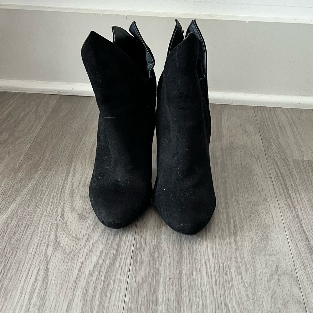 Nine West Black Ankle Booties